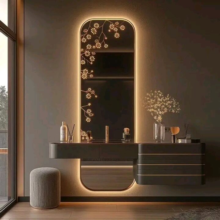 Square interior design photograph
