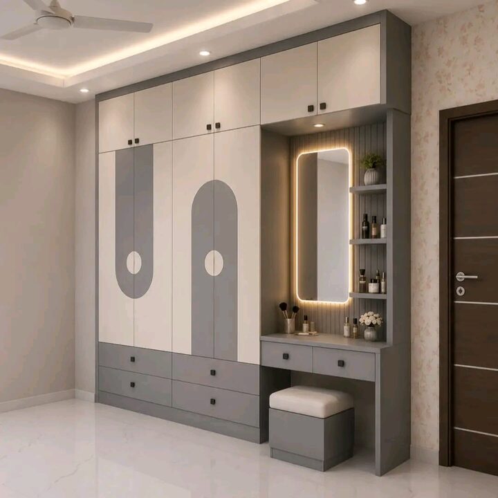 Square interior design photograph