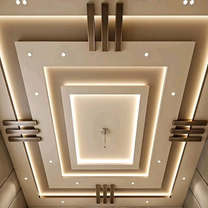 Square interior design photograph